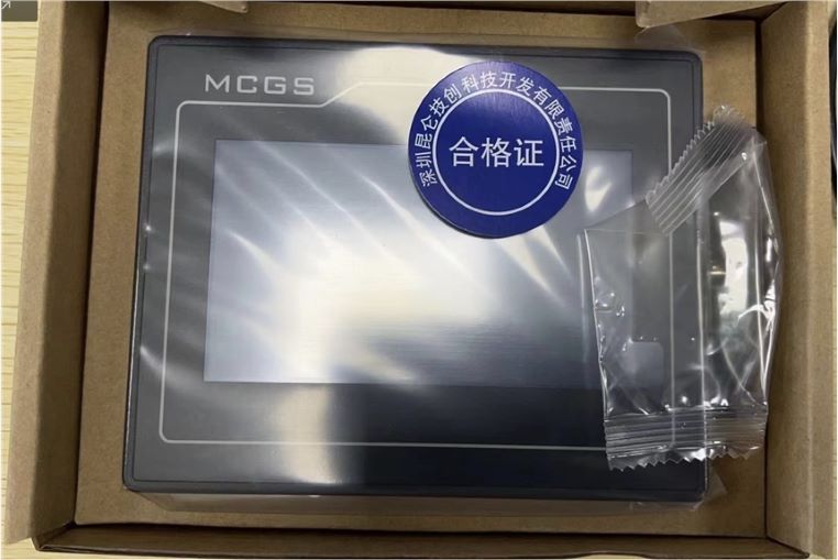 鞋頭定型機使用的觸摸屏型號:TPC7021Ei ?